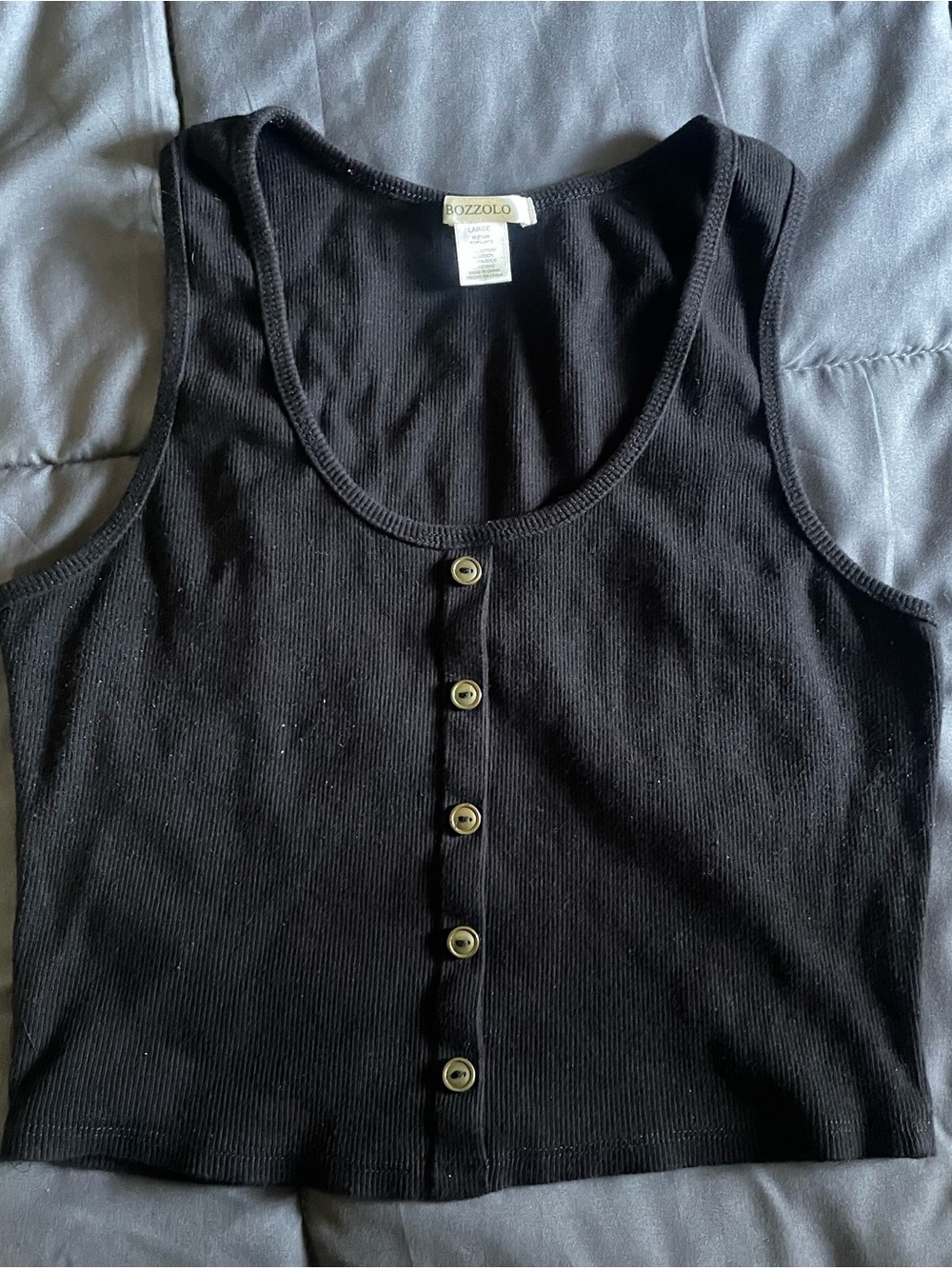 Bozzolo Black Ribbed Button-Front Crop Tank